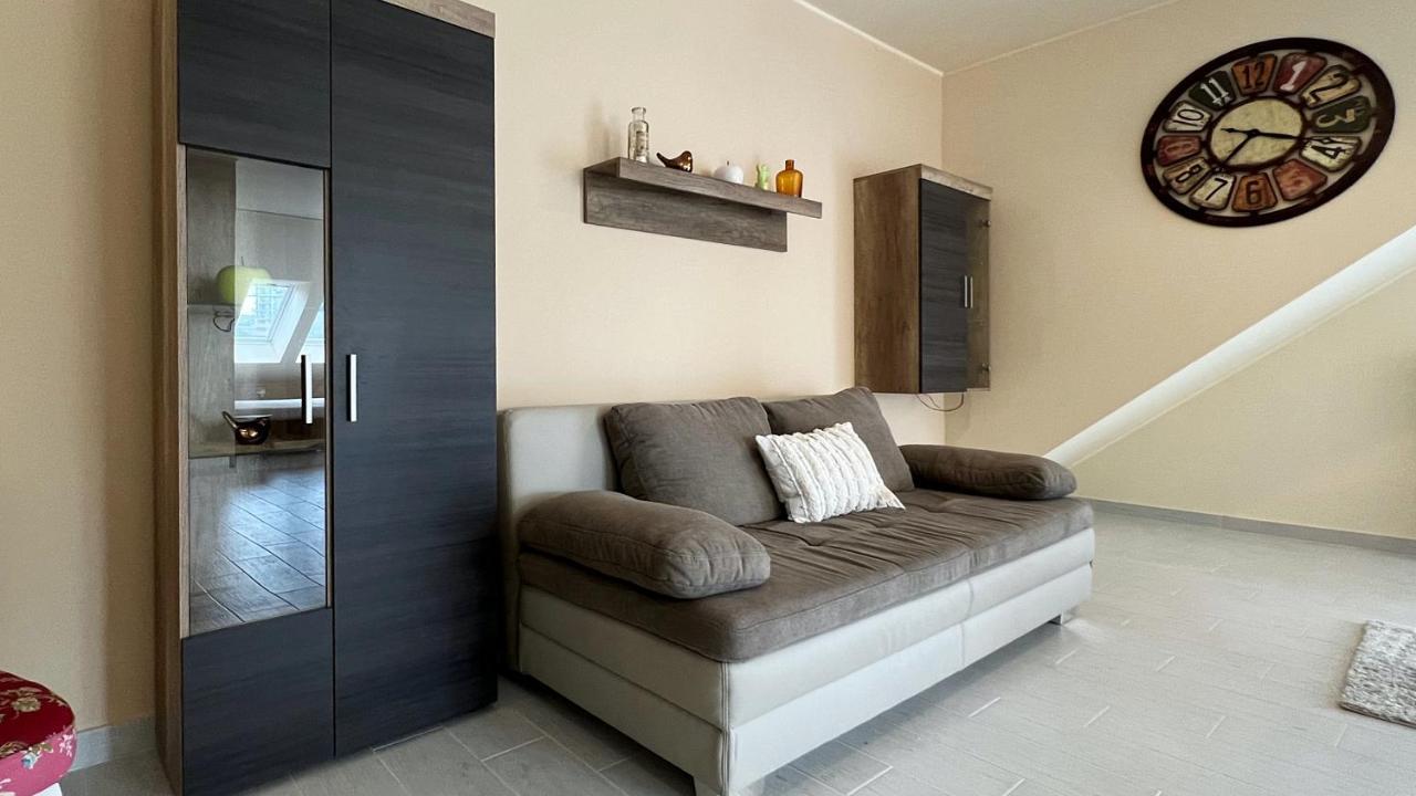 Gardencity Apartmanhaz Gyor Exterior photo